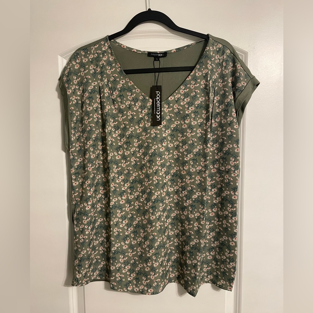 NWT Papermoon Floral Blouse Size L